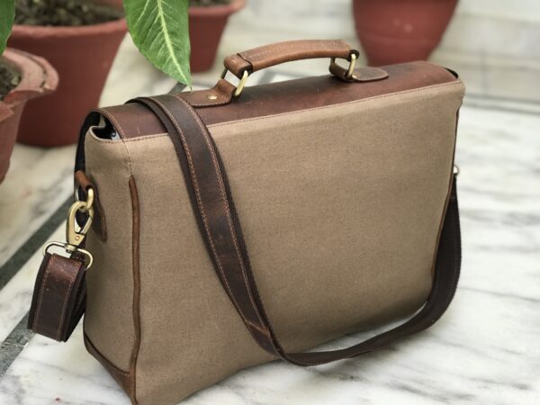 canvas laptop messenger bag